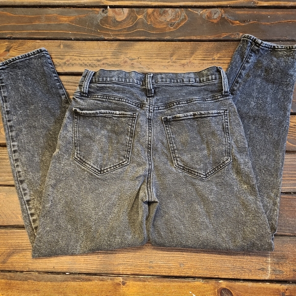 Mom Jeans! Faded Black - Picture 5 of 8